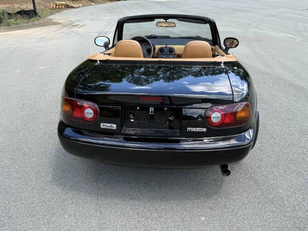 1993 Mazda MX 5 Miata Base 2dr Convertible — photo 7