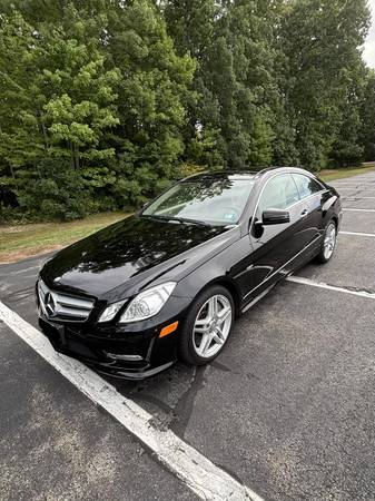 2012 Mercedes-Benz E550 Door — photo 2