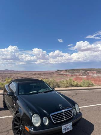 1999 Mercedes-Benz CLK Class Base CLK 320 Convertible Automatic — photo 2