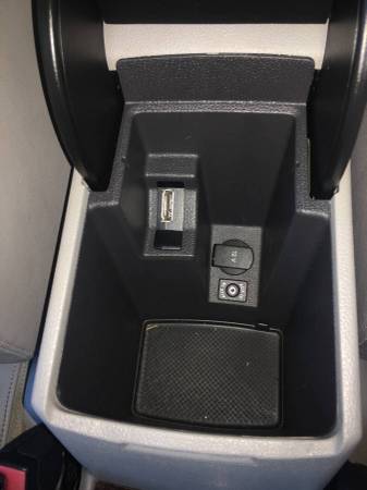 2013 Volkswagen Tiguan SEL — photo 12