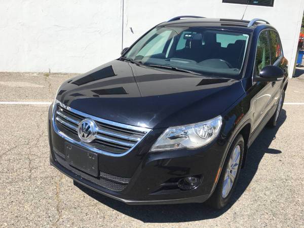 2013 Volkswagen Tiguan SEL — photo 1