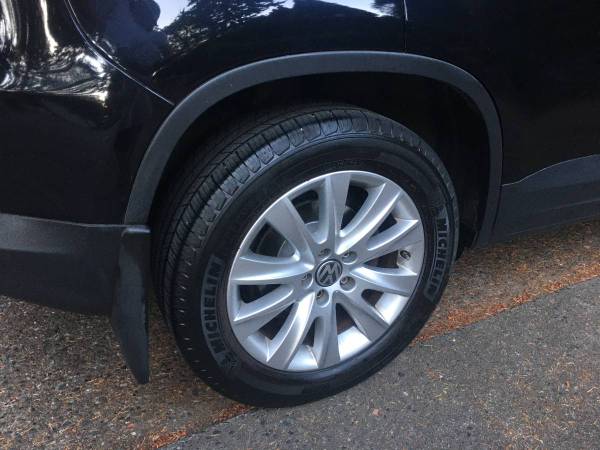 2013 Volkswagen Tiguan SEL — photo 5