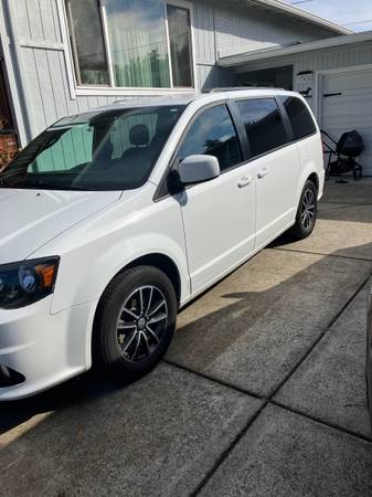 2018 Dodge Grand Caravan SE — photo 5