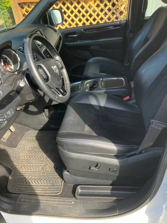 2018 Dodge Grand Caravan SE — photo 10
