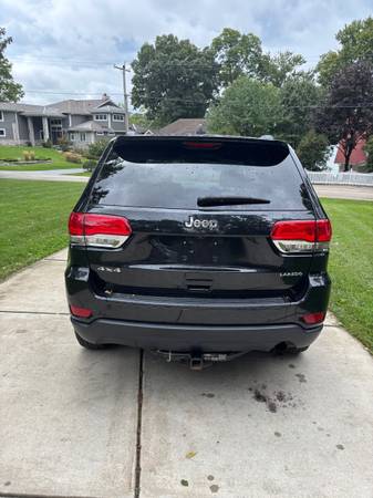 2015 Jeep Grand Cherokee Laredo 4dr 4x2 Automatic — photo 4
