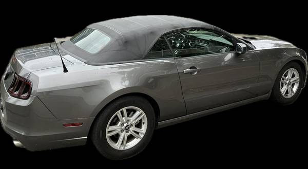 2014 Ford Mustang GT 2dr Coupe Manual — photo 5