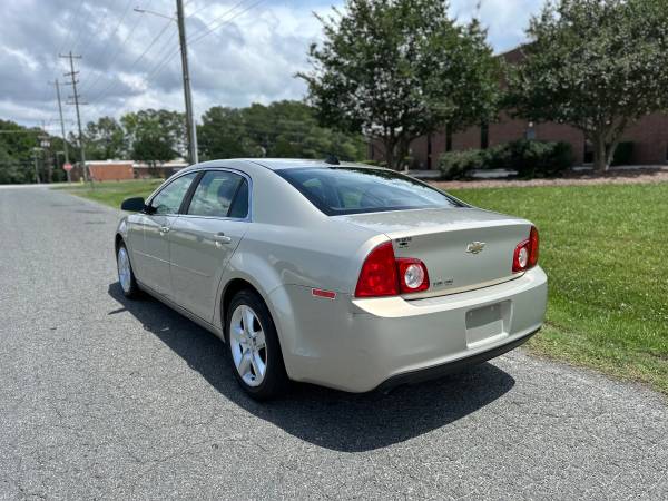 2012 Chevrolet Malibu LS 4dr Sedan Automatic — photo 5