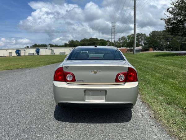 2012 Chevrolet Malibu LS 4dr Sedan Automatic — photo 7