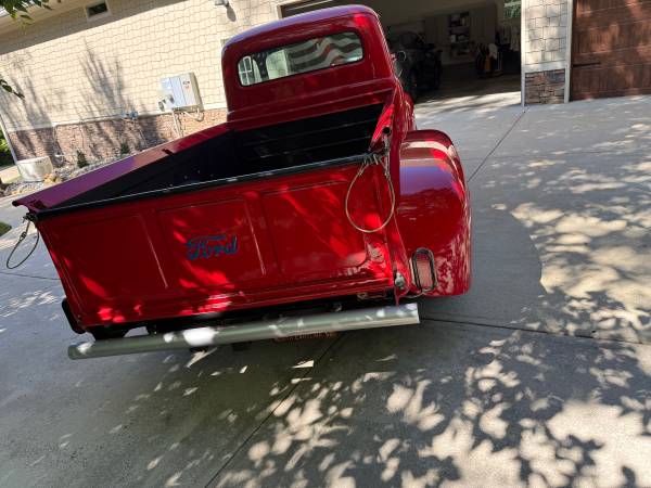 1952 Ford F3 Longbed — photo 2