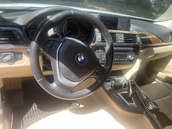 2014 BMW 328 i xDrive — photo 10