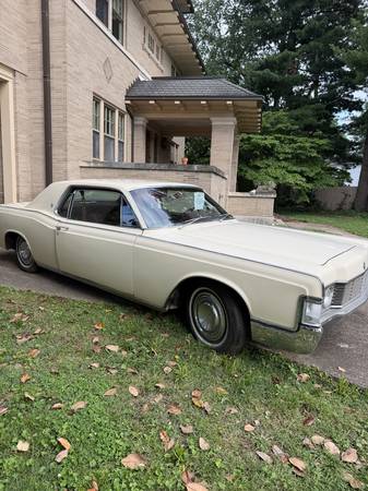 1968 Lincoln Continental Flash — photo 1