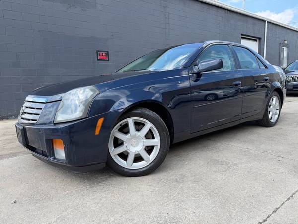 2004 Cadillac CTS Base — photo 1