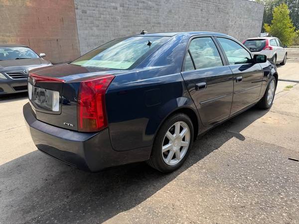 2004 Cadillac CTS Base — photo 7