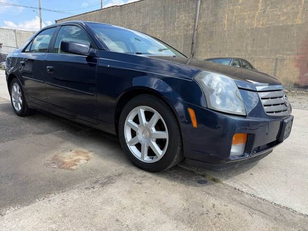 2004 Cadillac CTS Base — photo 9