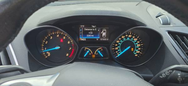 2013 Ford Escape SEL 4dr 4x4 Automatic — photo 6