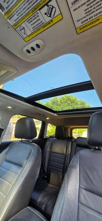 2013 Ford Escape SEL 4dr 4x4 Automatic — photo 2