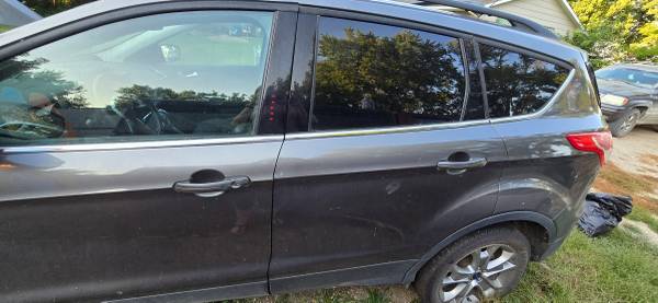 2013 Ford Escape SEL 4dr 4x4 Automatic — photo 9