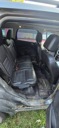 2013 Ford Escape SEL 4dr 4x4 Automatic — photo 11