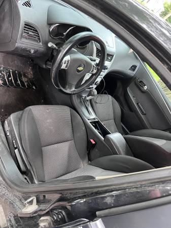 2012 Chevrolet Malibu LS 4dr Sedan Automatic — photo 5