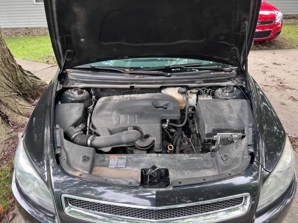 2012 Chevrolet Malibu LS 4dr Sedan Automatic — photo 10