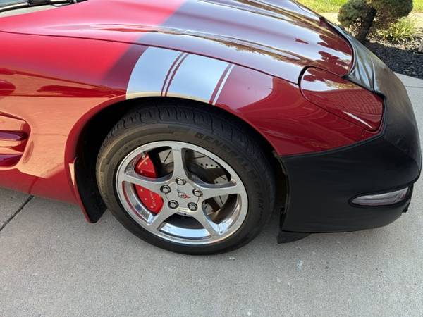 2002 Chevrolet Corvette Base 2dr Coupe Automatic — photo 7