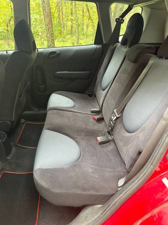 2007 Honda FIT Sport 4dr Front-wheel Drive Hatchback Automatic — photo 6