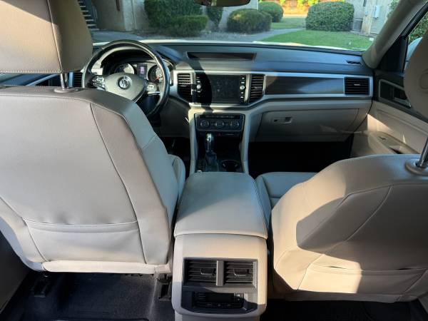2018 Volkswagen Atlas V6 SE — photo 12