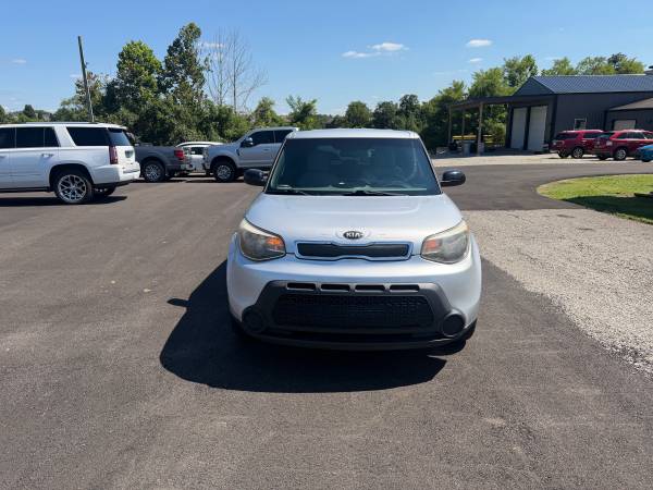 2014 KIA Soul ! 4dr Hatchback Automatic — photo 8
