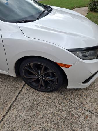 2019 Honda Civic Sport — photo 3