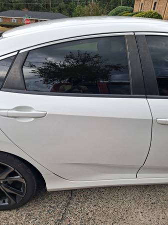 2019 Honda Civic Sport — photo 6