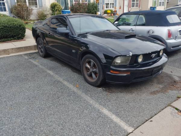 2007 Ford Mustang GT Premium 2dr Coupe Manual — photo 1
