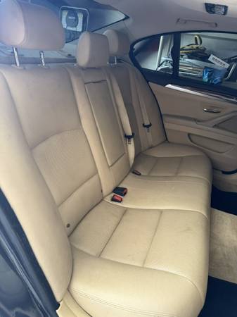 2012 BMW Series 535i — photo 8