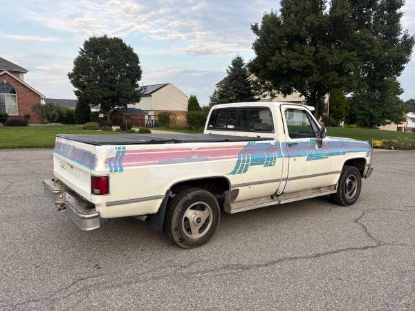 1982 GMC C-K 2500 Series C2500 4dr Crew Cab LB — photo 3
