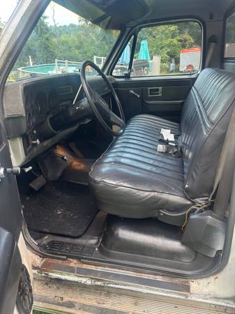 1982 GMC C-K 2500 Series C2500 4dr Crew Cab LB — photo 7
