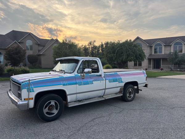 1982 GMC C-K 2500 Series C2500 4dr Crew Cab LB — photo 2
