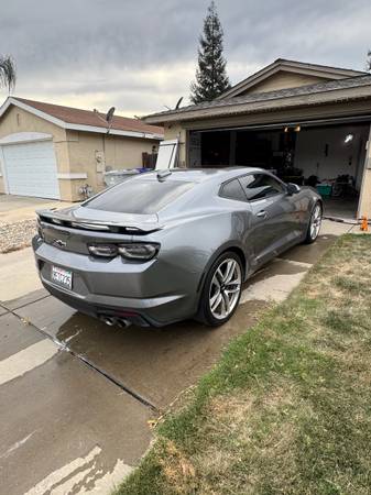 2020 Chevrolet Camaro 2SS 2dr Coupe Manual — photo 4