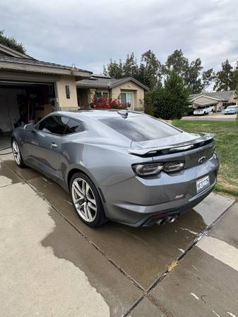 2020 Chevrolet Camaro 2SS 2dr Coupe Manual — photo 5