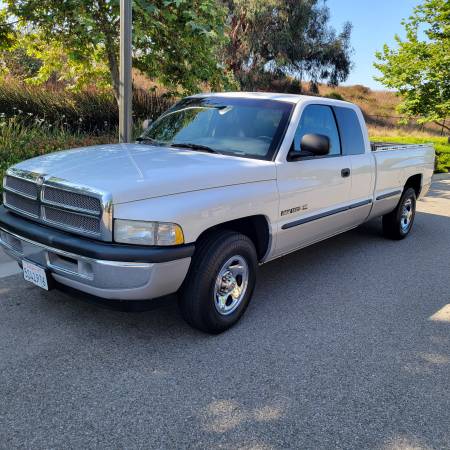 1998 Dodge RAM 1500 WS 2dr Standard Cab SB — photo 3