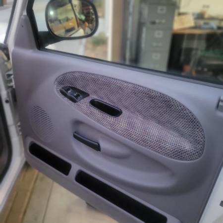 1998 Dodge RAM 1500 WS 2dr Standard Cab SB — photo 6