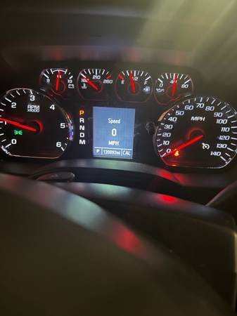 2015 Chevrolet Tahoe LS 4x2 Automatic — photo 12
