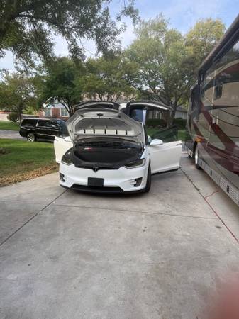 2017 Tesla Model X 75D 4dr Sport Utility Automatic — photo 5