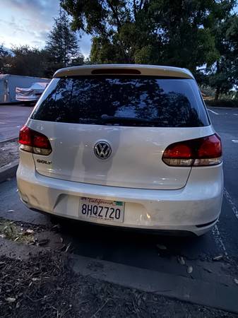 2012 Volkswagen Golf 2-Door — photo 1