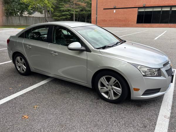 2014 Chevrolet Cruze Diesel 4dr Sedan Automatic — photo 3