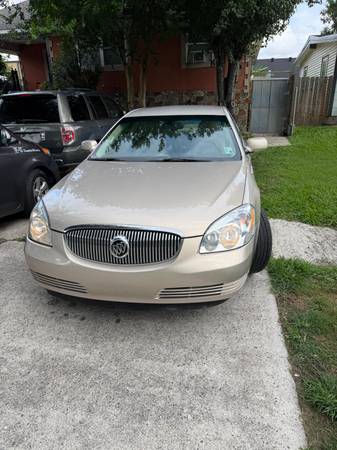 2008 Buick Lucerne CXL 4dr Sedan Automatic — photo 2