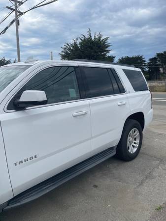 2017 Chevrolet Tahoe LT — photo 3