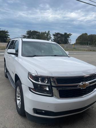 2017 Chevrolet Tahoe LT — photo 1