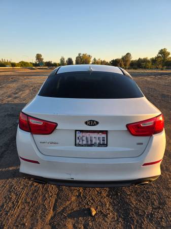 2015 KIA Optima LX 4dr Sedan Automatic — photo 7