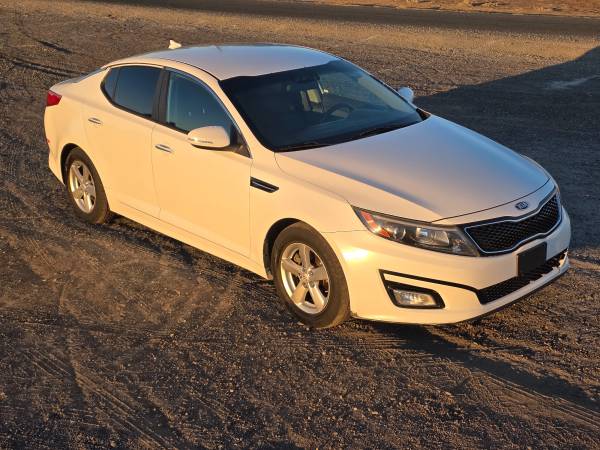 2015 KIA Optima LX 4dr Sedan Automatic — photo 5