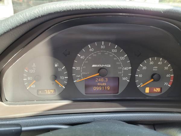 2001 Mercedes-Benz CLK-Class Base — photo 12