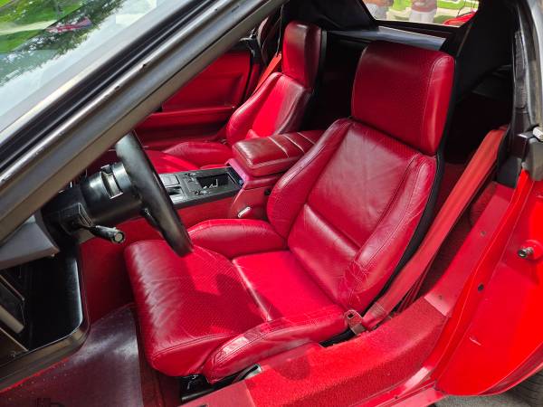 1988 Chevrolet Corvette Base 2dr Hatchback — photo 5